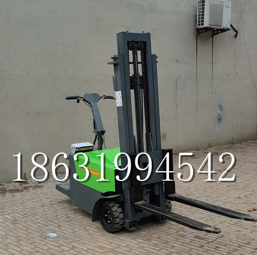 松原市优程全电动叉车插腿式堆高车液压装卸车1.5吨升高小型站驾式铲车